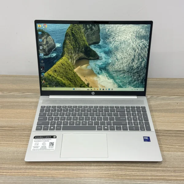 HP OmniBook 5 AI 16-af1017wm 16 Inch Touch Laptop Intel Core Ultra 7 255U 16GB RAM 1TB SSD Windows 11