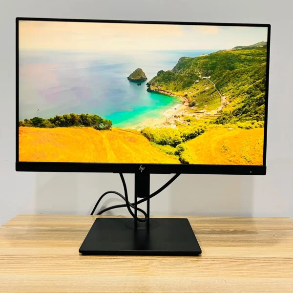 HP Z22n 22-Inch Frameless Monitor | Full HD 1920 × 1080 | HDMI, DisplayPort, VGA and USB