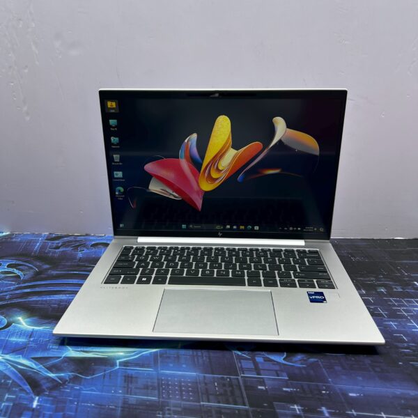 Hp Elitebook 840 G9 | Business Laptop | 14-inch FHD Touch | Intel Core i5 | 16GB RAM | 512GB SSD | Intel Iris Xe Graphics