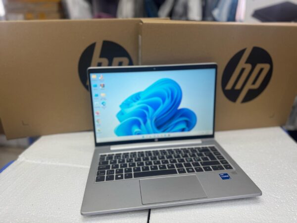 HP ProBook 440 G8 | Business Laptop | 14-inch FHD | Intel Core i5 11th Gen | 8GB RAM | 256GB SSD | Intel Iris Xe Graphics