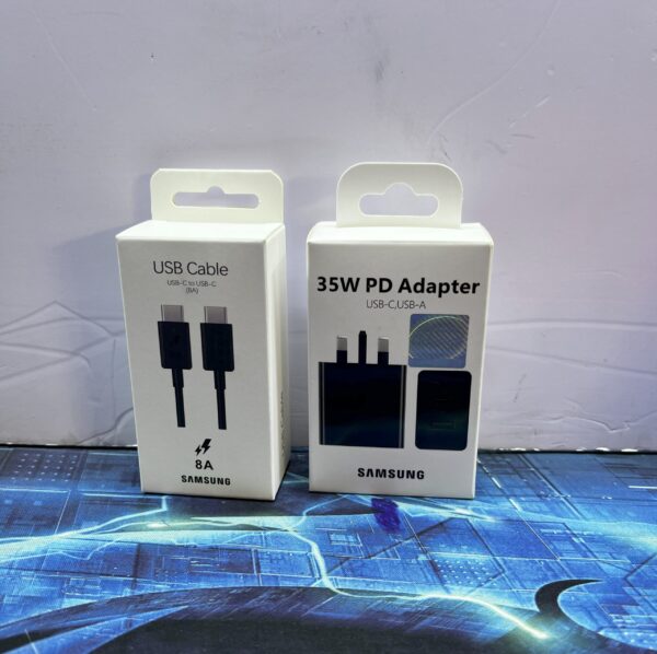 SAMSUNG SAMSUNG 35W TRAVEL ADAPTER WITH USB & TYPE-C | Cable/Adapter | USB-C + USB