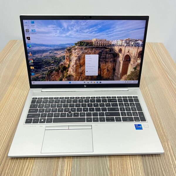 HP EliteBook 850 G8 | Business Laptop | 15.6-inch FHD Display | Intel Core i7-1165G7 | 16GB RAM | 512GB SSD | Intel Iris Xe Graphics